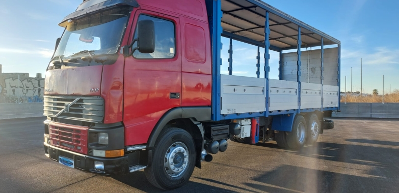 Volvo FH12 420 6×2 Caja Frutera