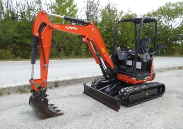 Kubota U27-4