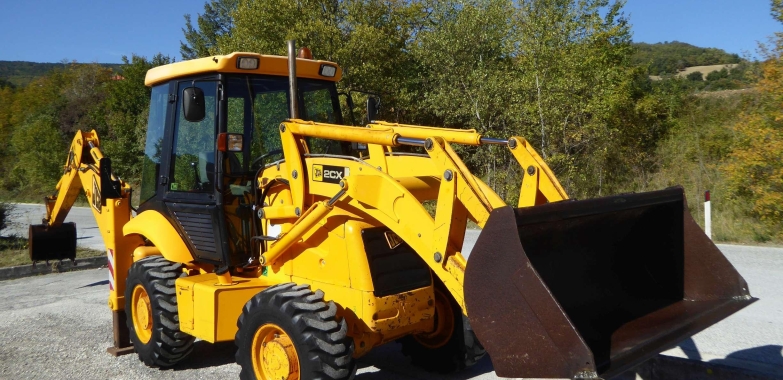 JCB 2CX
