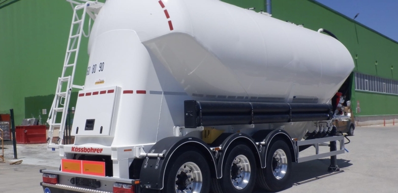 Semirremolque Cisterna Cemento