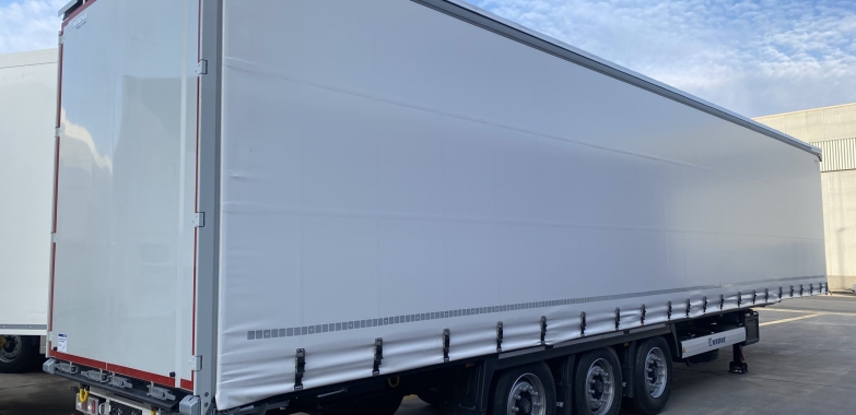 Semirremolque tauliner Krone