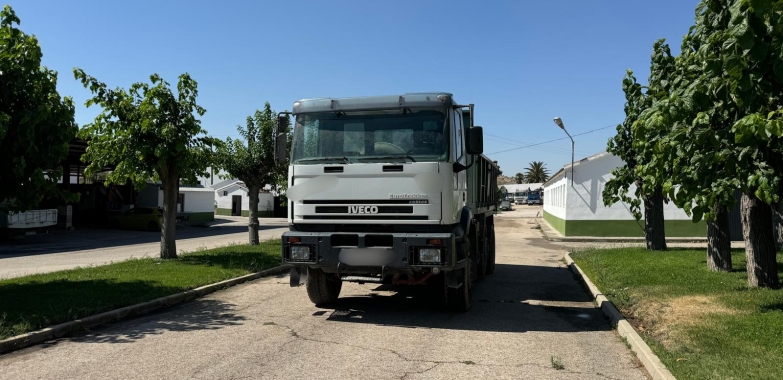 CAMION CAJA BASCULANTE IVECO MP190E27H – Ref.240724