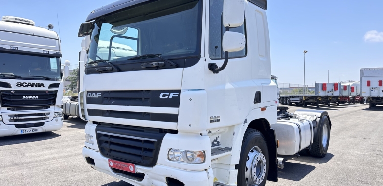 TRACTORA DAF CF 85 410 CAMBIO MANUAL + HIDRÁULICO