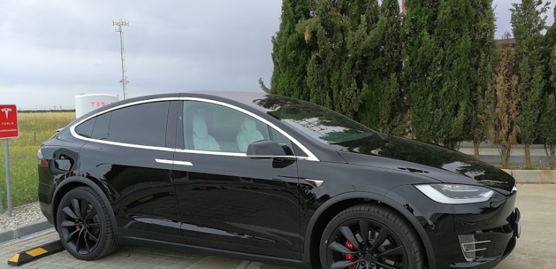 Tesla Model X P100D SUV/4×4