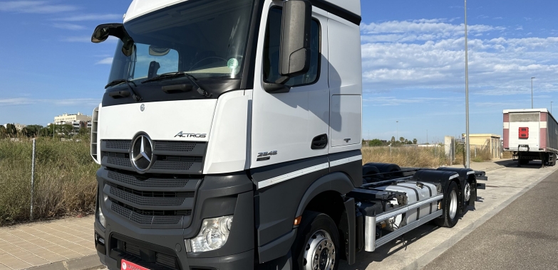 CAMIÓN MERCEDES ACTROS 2545 SISTEMA BDF CAJAS AUTOPORTANTES