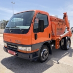 CAMIÓN PORTACONTENEDOR DE CADENA MITSUBISHI CANTER APTO CARNET B