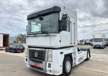 TRACTORA RENAULT MAGNUM 480DXI AÑO 2012