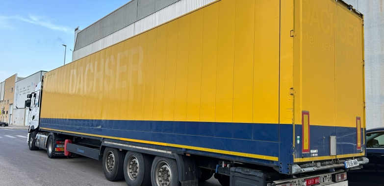 SEMIRREMOLQUE PAQUETERO KRONE 2018