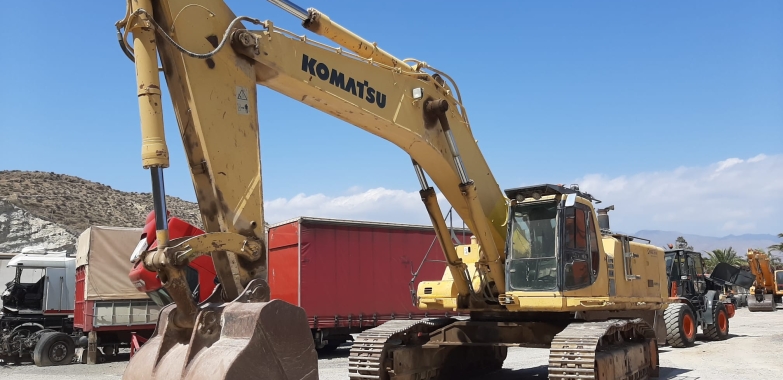 KOMATSU PC600-6K