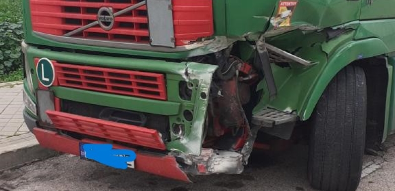 CAMION