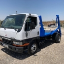 Mitsubishi Canter Portacontenedores