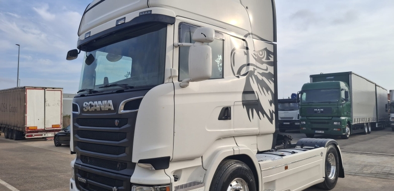 SCANIA R 580 AÑO 2016 TOPLINE