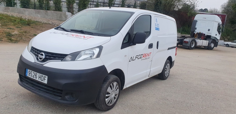 FURGONETA NISSAN NV200 ISOTERMICA