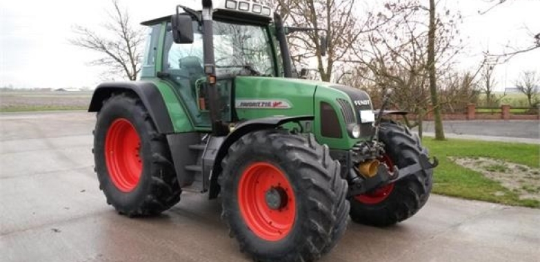 TRACTOR FENDT 716 VARIO TMS 