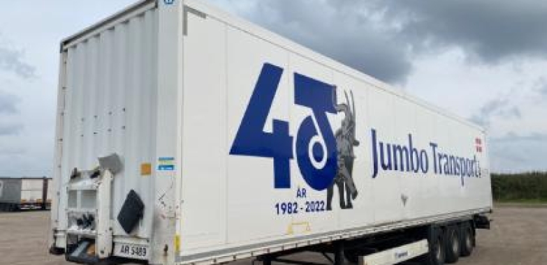 Cajón paquetero, Krone, 2014