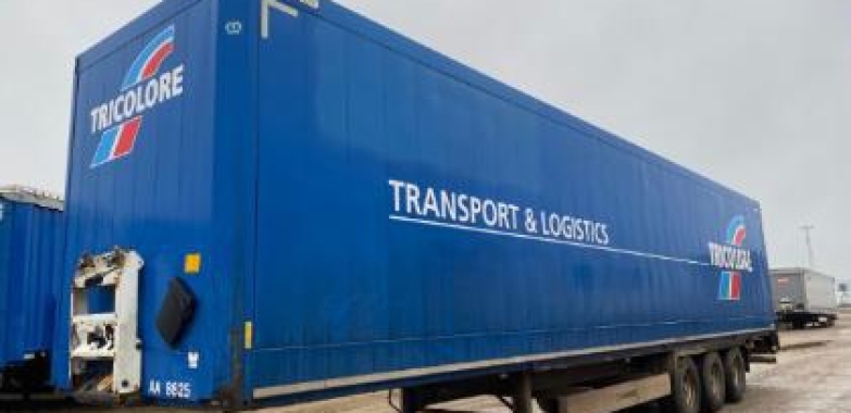 Cajón paquetero, Krone, 2012