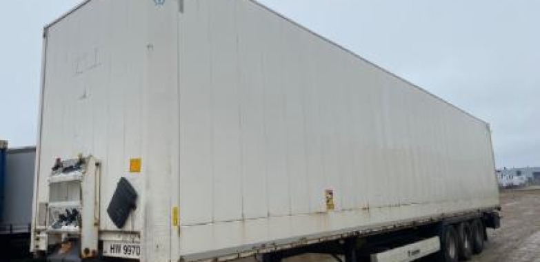 Cajón paquetero, Krone, 2012