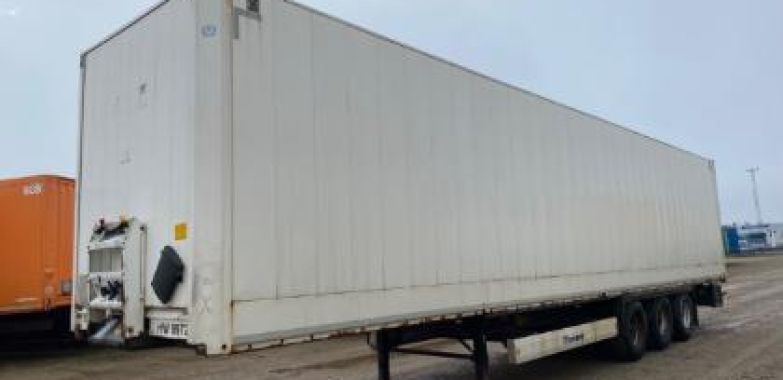 Cajón paquetero, Krone, 2013