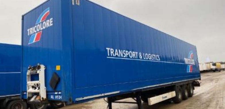 Cajón paquetero, Krone, 2013