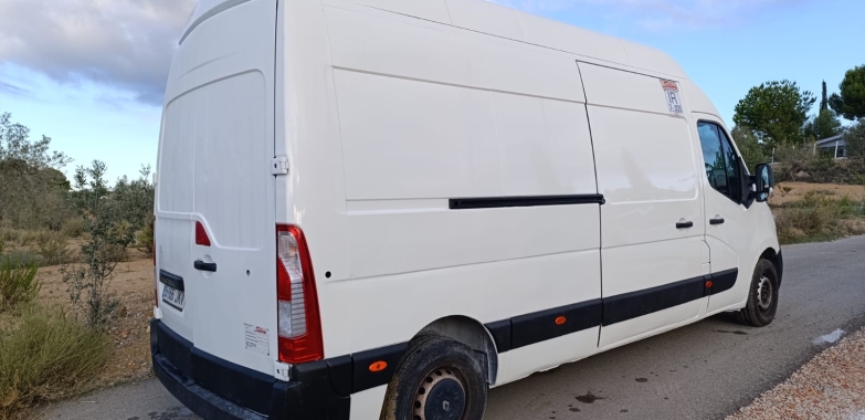 renault master isotermo alto y largo